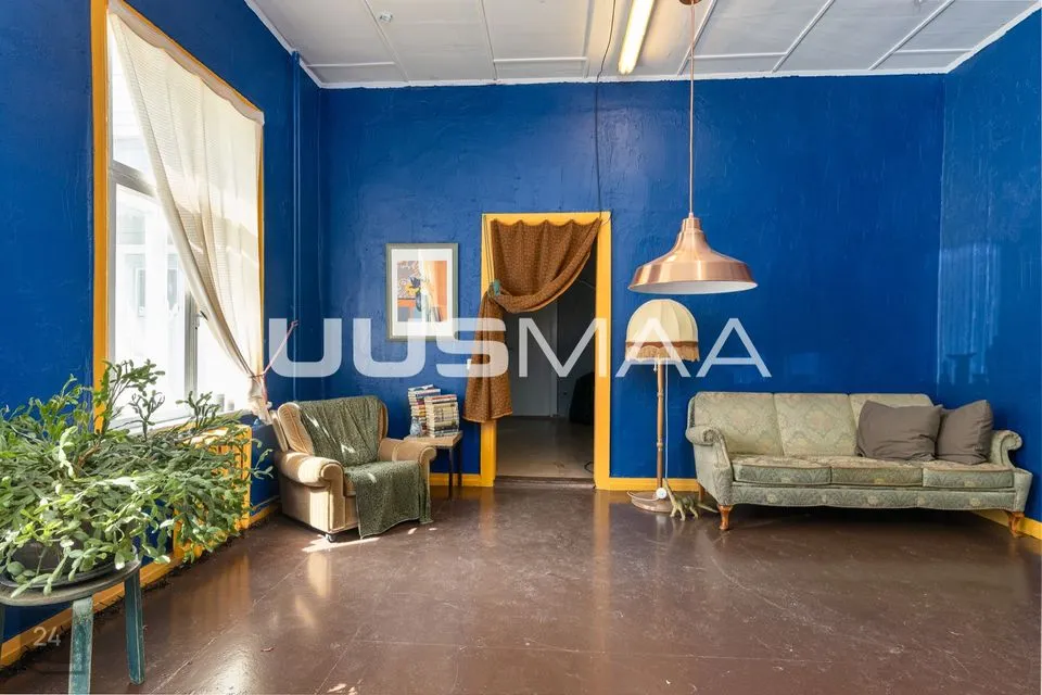 33 m² Äripind  -  Võru linn