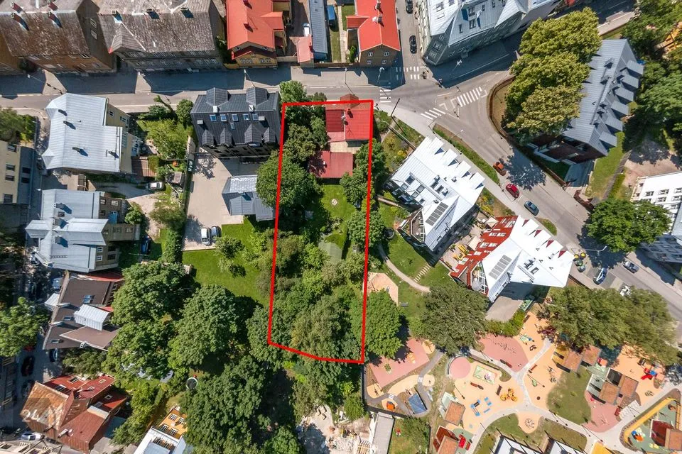 Elamumaa, 1384 m² Maa  -  Tallinn, Põhja-Tallinna linnaosa