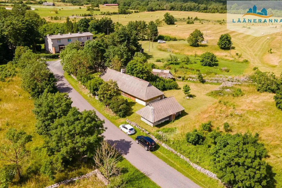 3-toaline Maja  -  Saaremaa vald, Karala küla