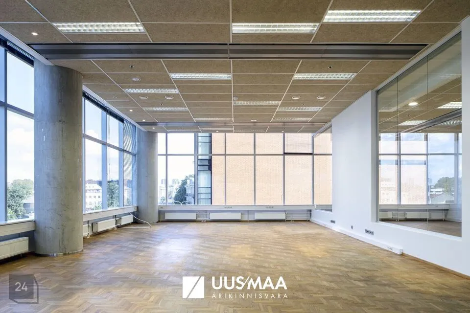 Бюро или Обслуживание, 455 m² Бизнес-площадь в Tallinn, Kesklinna linnaosa