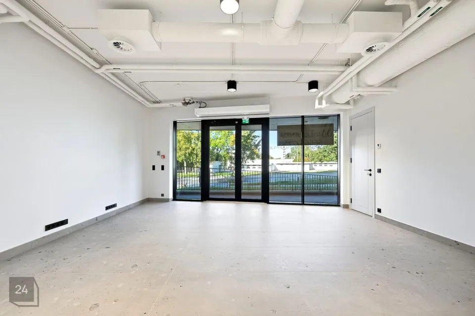Mitme sihtotstarbega, 43 m² Äripind  -  Tallinn, Kesklinna linnaosa - foto 2
