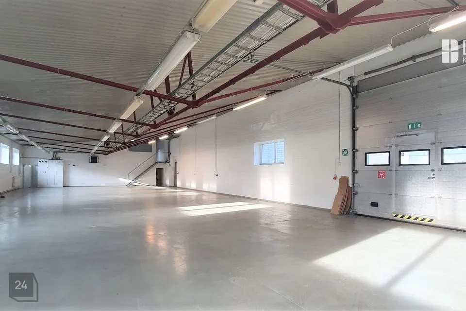 Mitme sihtotstarbega, 425 m² Äripind  -  Tallinn, Mustamäe linnaosa