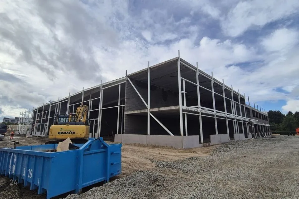 Mitme sihtotstarbega, 222 m² Äripind  -  Rae vald, Peetri alevik - foto 3
