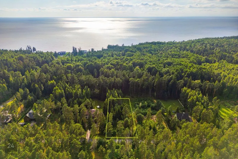 Земля жилой застройки, 2111 m² участок в Häädemeeste vald, Reiu küla