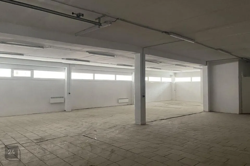 Kaubandus, 220 m² Äripind  -  Tallinn, Kesklinna linnaosa