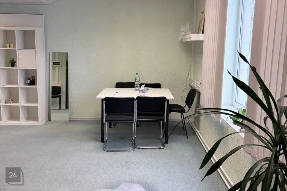 Бюро или Обслуживание, 42 m² Бизнес-площадь в Tallinn, Kristiine linnaosa