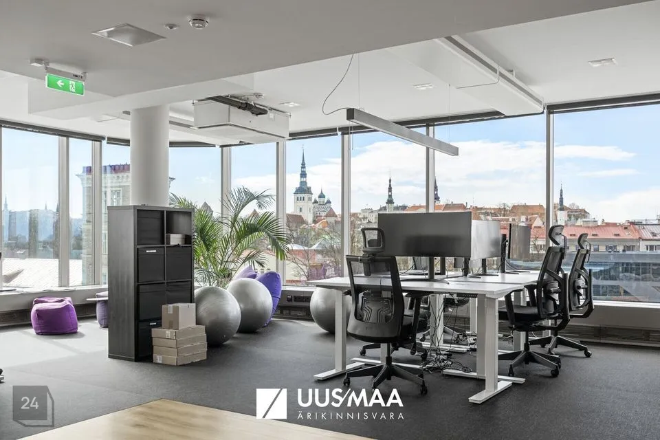 Büroo, 660 m² Äripind  -  Tallinn, Kesklinna linnaosa
