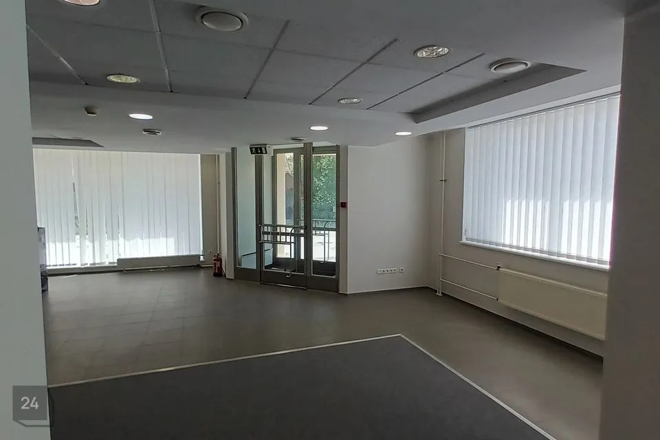 Mitme sihtotstarbega, 139 m² Äripind  -  Jõgeva vald, Jõgeva linn