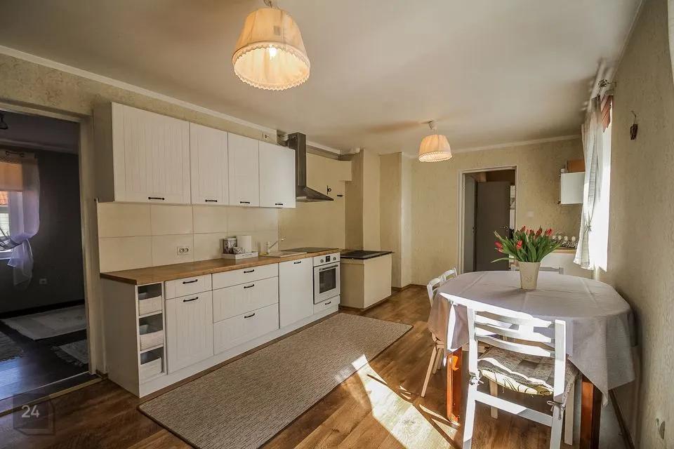 3-toaline Maja  -  Võru linn