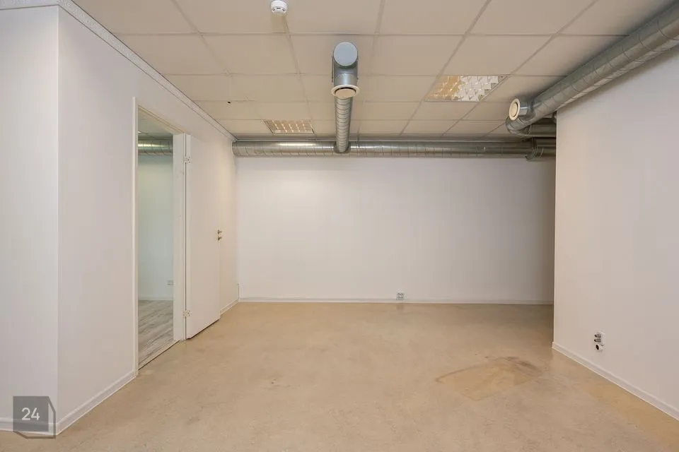 Teenindus või Büroo, 48 m² Äripind  -  Tartu linn, Tartu linn - foto 2