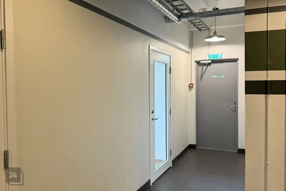 Teenindus, 35 m² Äripind  -  Tallinn, Kesklinna linnaosa - foto 4