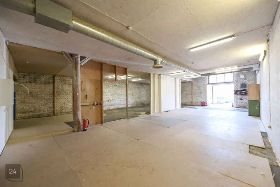240 m² Äripind  -  Tallinn, Lasnamäe linnaosa - foto 3