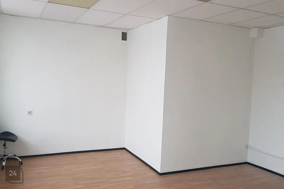 Büroo, 18 m² Äripind  -  Tartu linn, Tartu linn