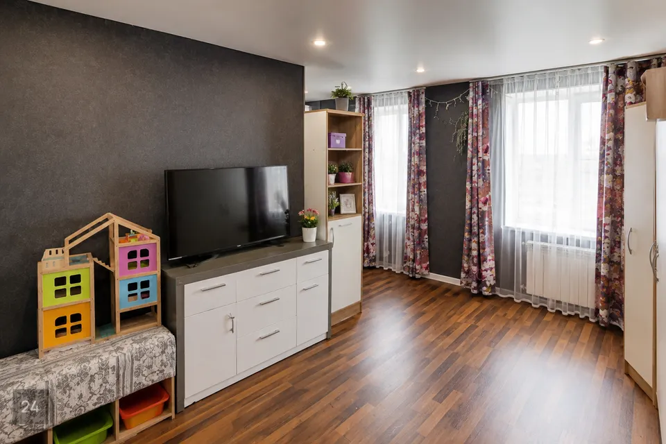 4-комнатная Квартира в Kohtla-Järve linn, Ahtme linnaosa