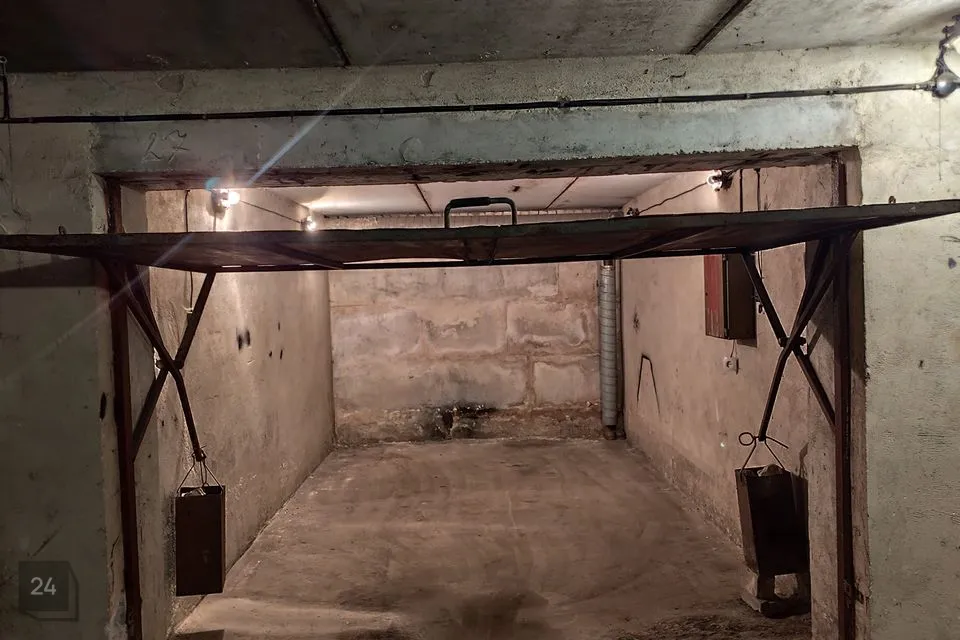 18 m² Гараж в Tallinn, Kesklinna linnaosa