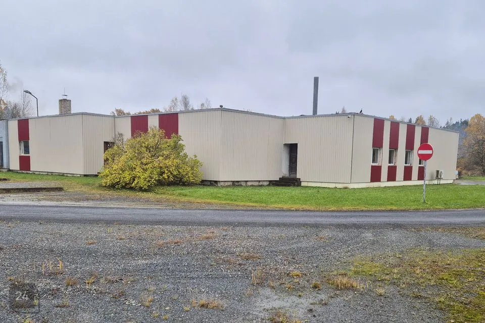 Muu, 532 m² Äripind  -  Põhja-Pärnumaa vald, Suurejõe küla