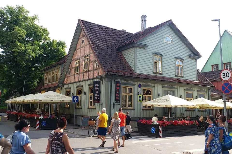 Toitlustus, 180 m² Äripind  -  Pärnu linn, Pärnu linn