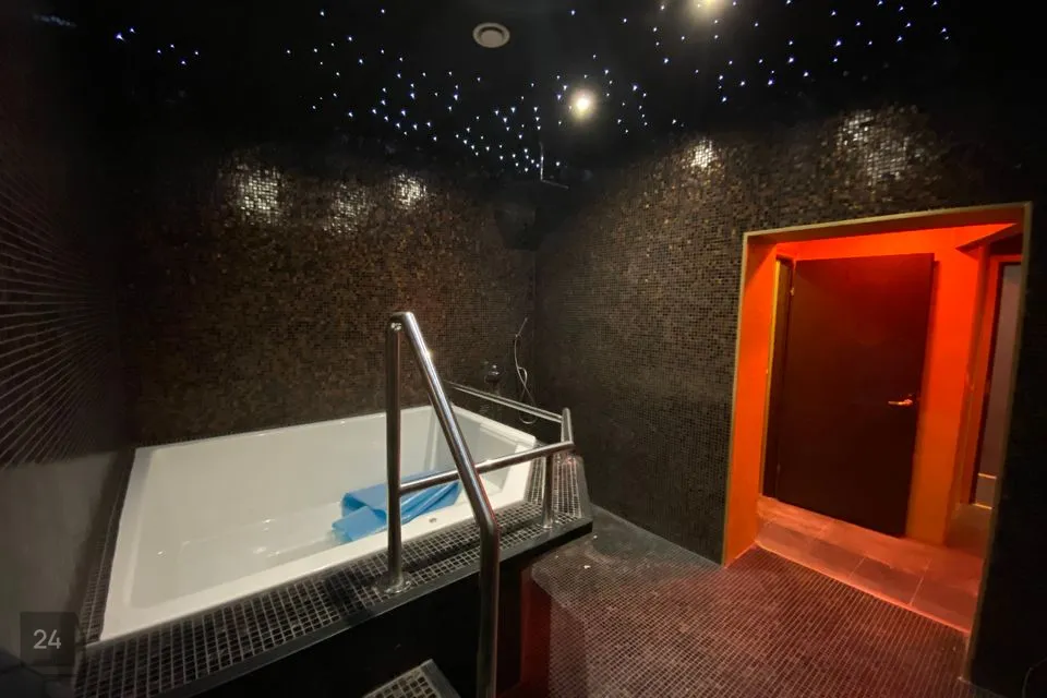 Mitme sihtotstarbega, 125 m² Äripind  -  Tapa vald, Tapa linn