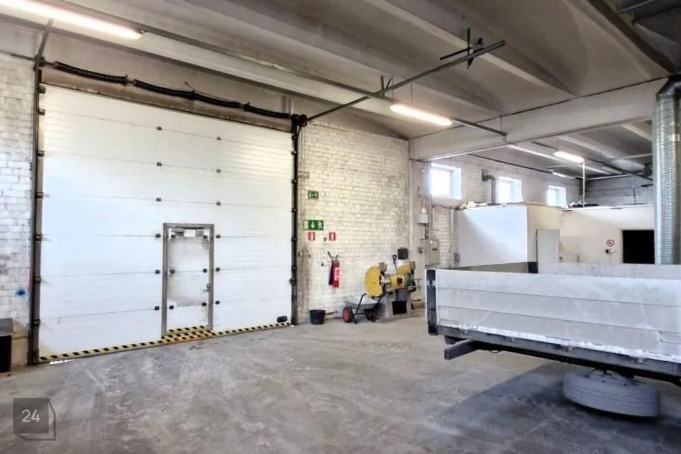 Ladu või Tootmine, 684 m² Äripind  -  Tallinn, Lasnamäe linnaosa - foto 2
