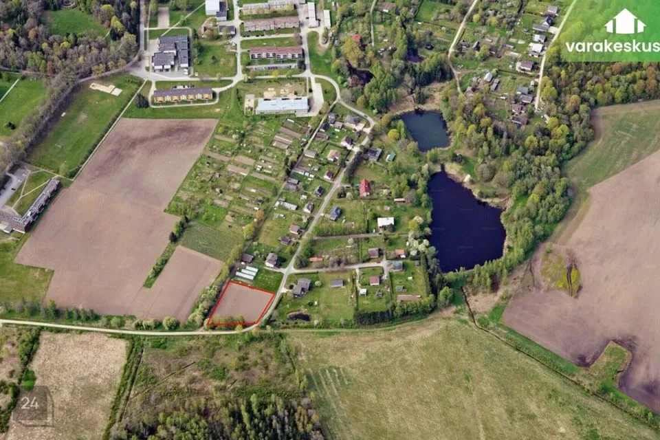 Земля жилой застройки, 3197 m² участок в Põhja-Sakala vald, Olustvere alevik