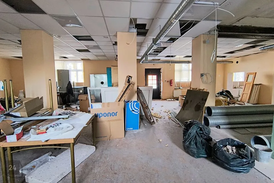 Многоцелевое, 181 m² Бизнес-площадь в Kohtla-Järve linn, Ahtme linnaosa