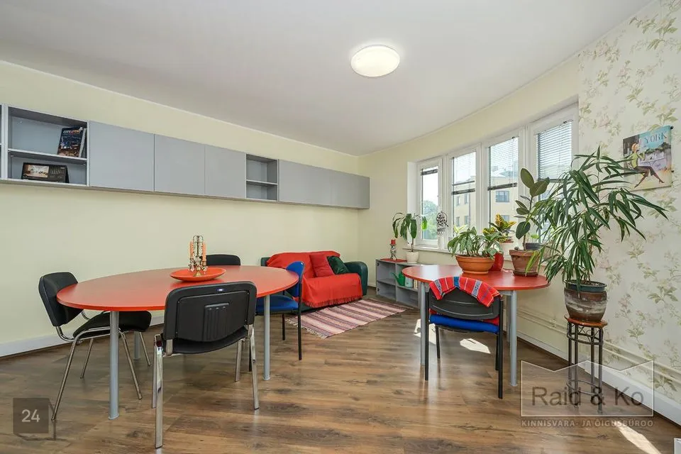 Mitme sihtotstarbega, 24 m² Äripind  -  Tallinn, Kesklinna linnaosa