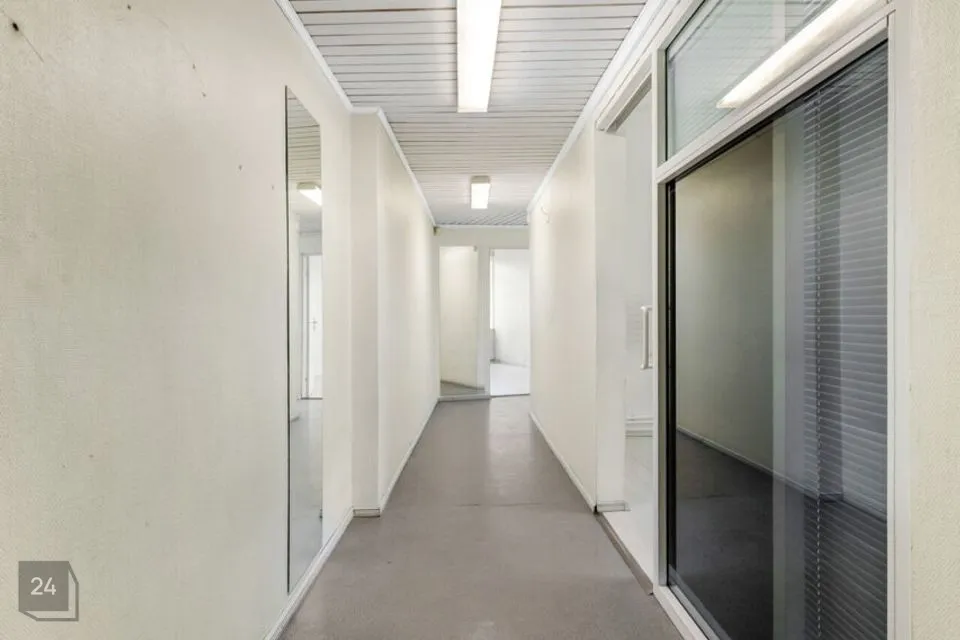 137 m² Äripind  -  Tallinn, Kesklinna linnaosa - foto 3