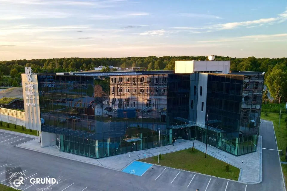 Mitme sihtotstarbega, 117 m² Äripind  -  Tallinn, Haabersti linnaosa