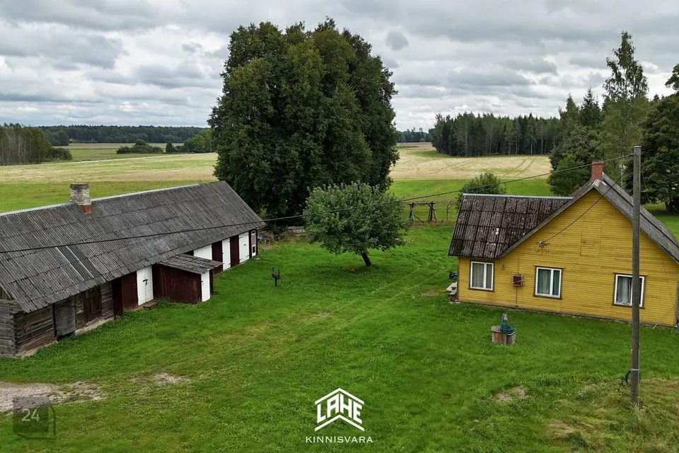 4-toaline Maja  -  Räpina vald, Leevi küla