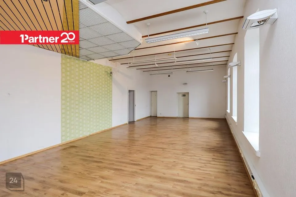 Mitme sihtotstarbega, 130 m² Äripind  -  Tallinn, Kesklinna linnaosa