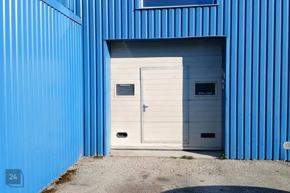 Muu, 40 m² Äripind  -  Viljandi linn