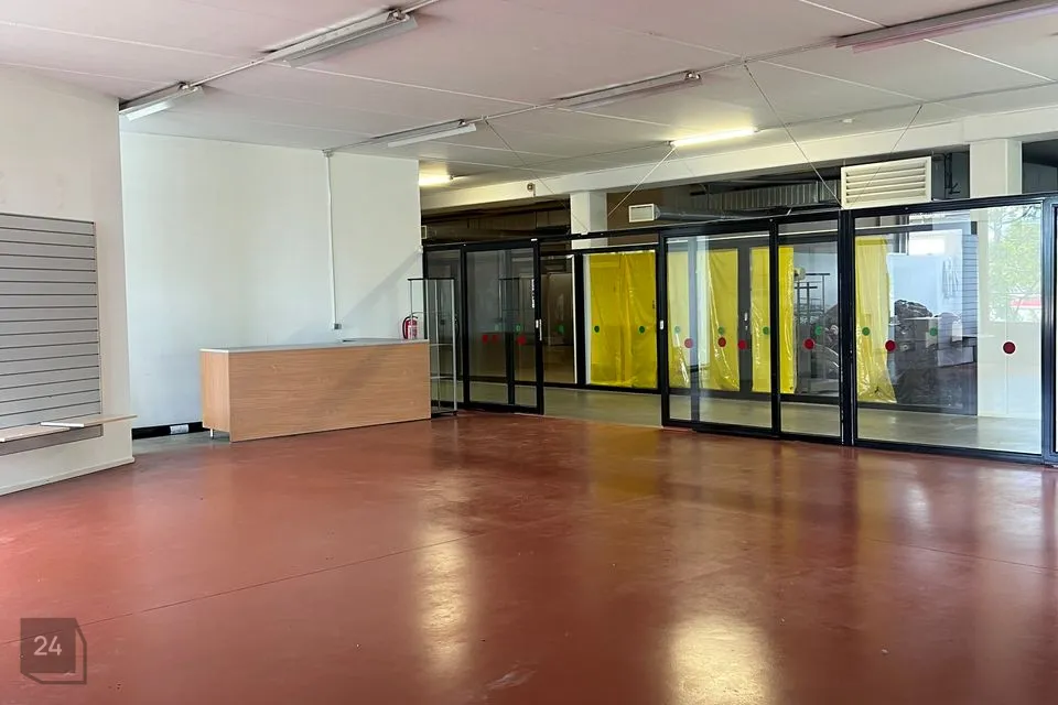 Mitme sihtotstarbega, 95 m² Äripind  -  Viljandi linn - foto 2