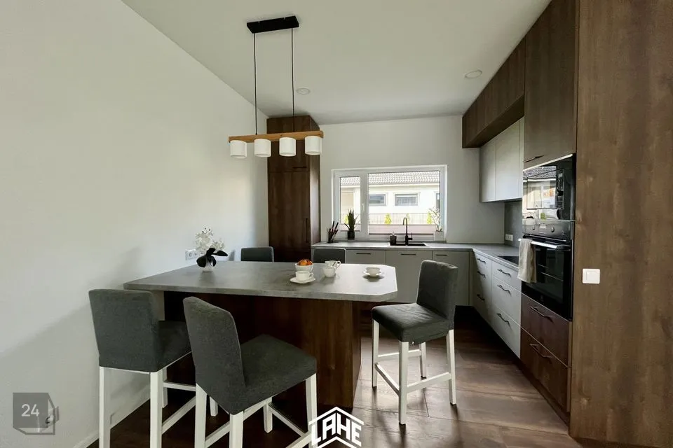 4-toaline Maja  -  Viljandi linn