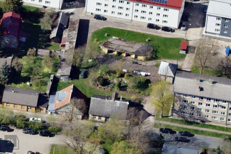 18 m² Garaaž  -  Saaremaa vald, Kuressaare linn