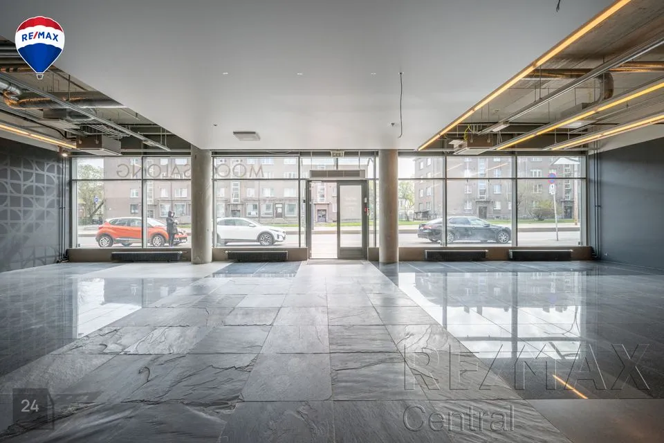 Kaubandus, 213 m² Äripind  -  Tallinn, Kesklinna linnaosa