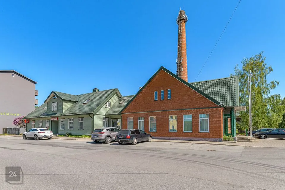 Многоцелевое, 170 m² Бизнес-площадь в Rakvere linn