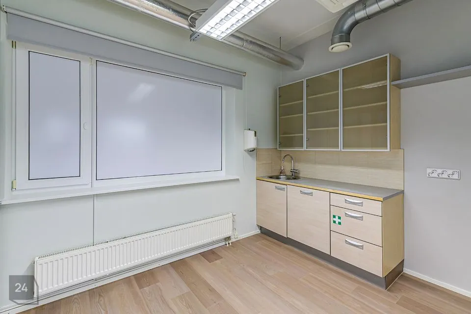 Bureau, 395 m² business in Tallinn, Kesklinna linnaosa - photo 4