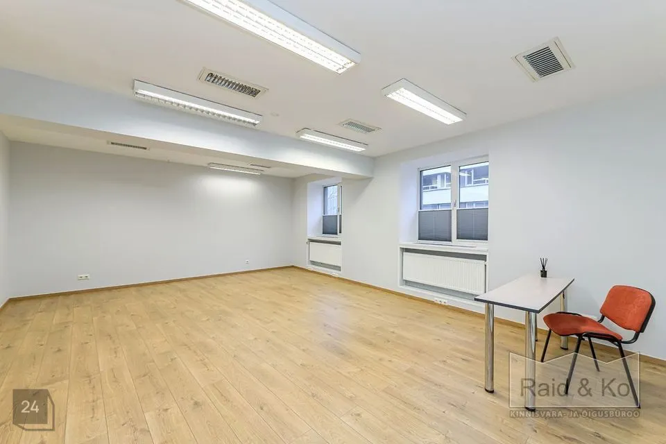 Mitme sihtotstarbega, 114 m² Äripind  -  Tallinn, Kesklinna linnaosa - foto 2