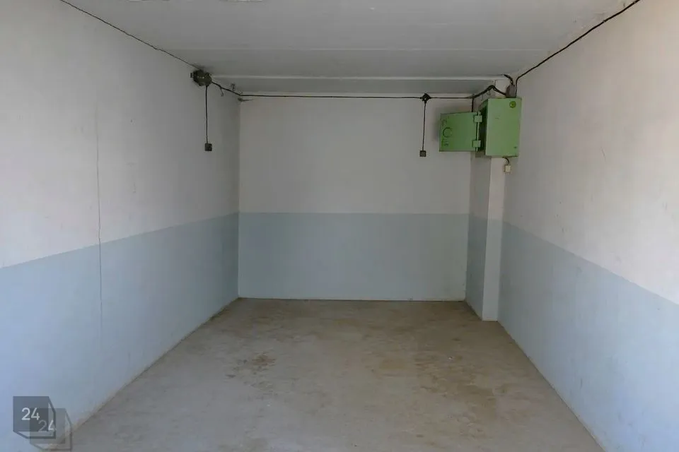 16 m² Гараж в Pärnu linn, Pärnu linn