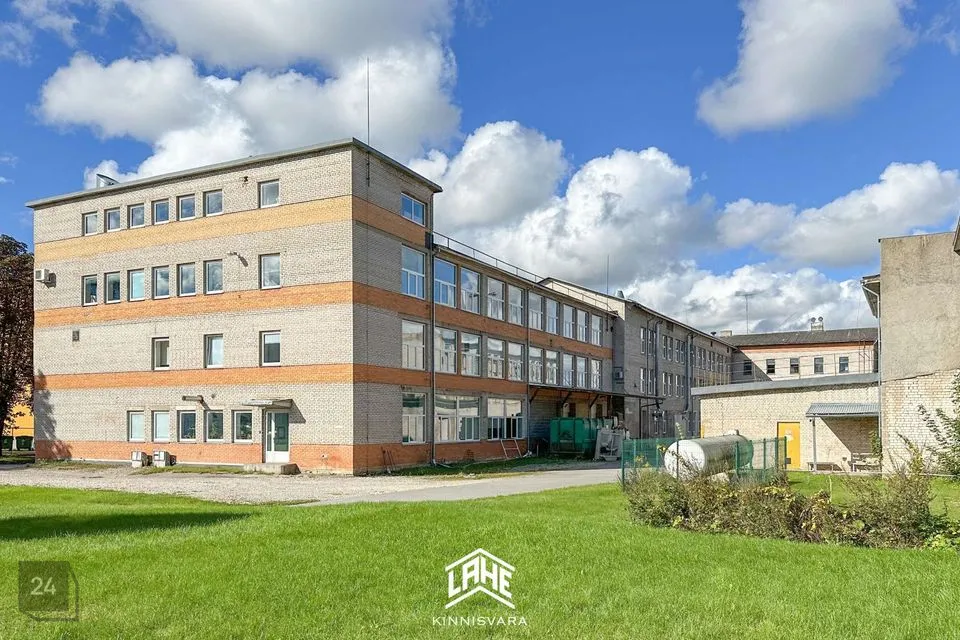 Tootmine, 10696 m² Äripind  -  Valga vald, Valga linn