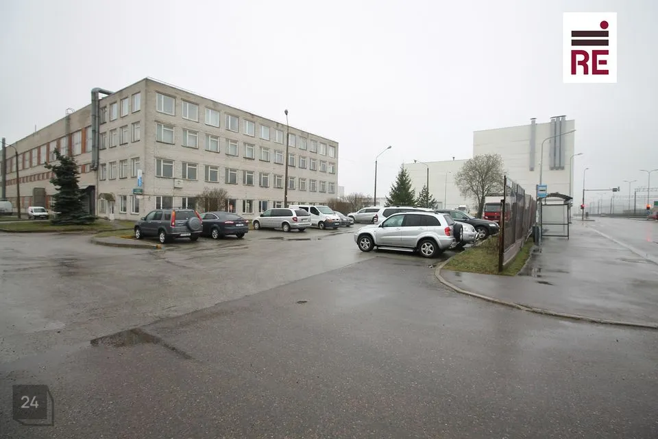 Ladu või Tootmine, 962 m² Äripind  -  Tallinn, Lasnamäe linnaosa