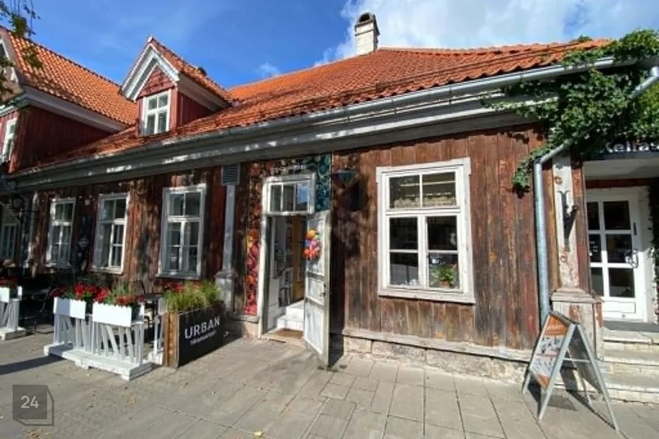 22 m² Äripind  -  Saaremaa vald, Kuressaare linn