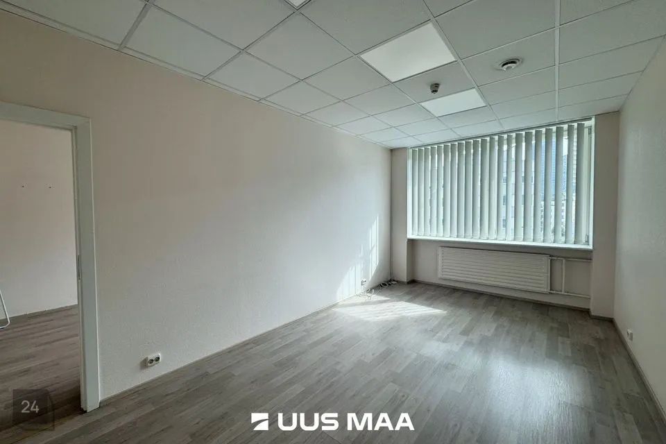 Mitme sihtotstarbega, 34 m² Äripind  -  Tallinn, Kesklinna linnaosa - foto 2
