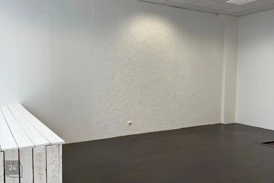 Äripind  -  Tallinn, Kesklinna linnaosa - foto 3