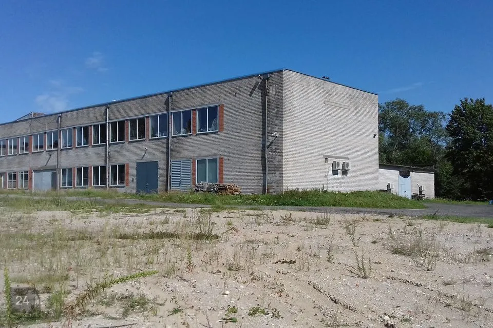 Ladu, 1930 m² Äripind  -  Pärnu linn, Audru alevik - foto 2