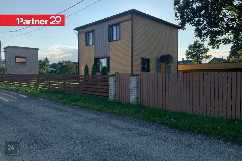 5-toaline Maja - Tapa vald, Tapa linn