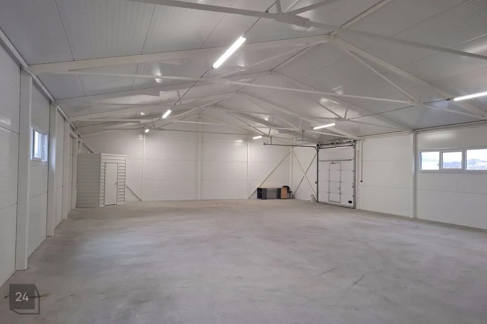 Mitme sihtotstarbega, 297 m² Äripind  -  Saaremaa vald, Kuressaare linn - foto 2