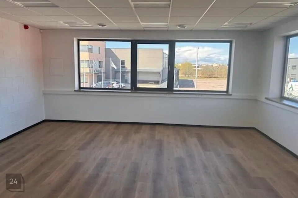 Bureau or Service, 39 m² business in Rae vald, Peetri alevik - photo 4