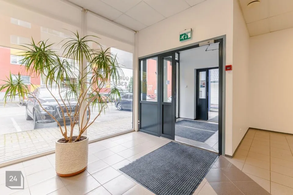 Mitme sihtotstarbega, 311 m² Äripind  -  Rakvere linn - foto 2