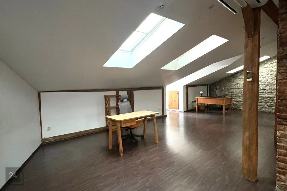 Mitme sihtotstarbega, 139 m² Äripind  -  Tallinn, Kesklinna linnaosa - foto 2